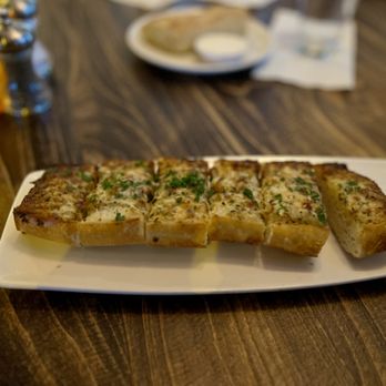 Land Ocean Restaurant Reno - Cheesy Garlic Bread (OMG!) - New American Near Me - Reno, Nevada