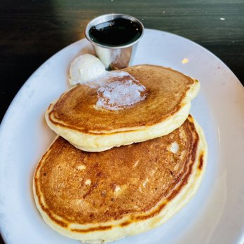 Longfellow Grill - Buttermilk Pancakes - American Near Me - Minneapolis, Minnesota