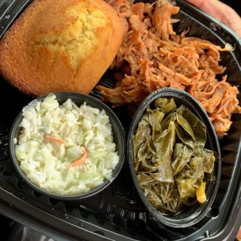 Pierce's Pitt Bar-B-Que - Pulled Chicken BBQ Dinner Collards Corn Bread Coleslaw - Barbeque Near Me - Williamsburg, Virginia