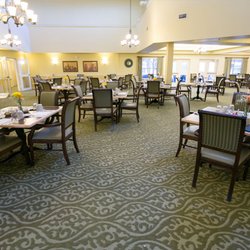The William Senior Living - Dining Room
