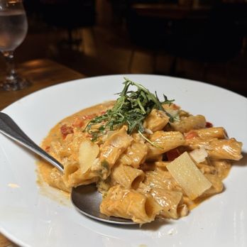 Pierre Pierre - Steakhouses Near Me - Oakland, California
