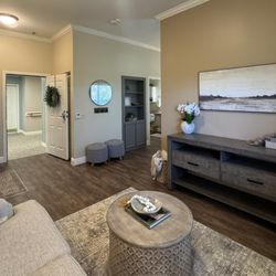 Parmer Woods at North Austin - Parmer Woods at North Austin | One-bedroom senior apartment living room