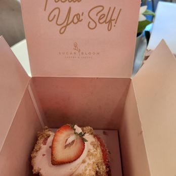 Sugarbloom Cakery And Coffee - Strawberry short cake cupcake - Coffee & Tea Near Me - Redlands, California Sugarbloom Cakery And Coffee - Strawberry short cake cupcake - Coffee & Tea Near Me - Redlands, California