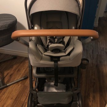 Traveling Tikes - Inglesina stroller with Nuna Pipa car seat - Toy Stores Near Me - Beverly Hills, California Traveling Tikes - Inglesina stroller with Nuna Pipa car seat - Toy Stores Near Me - Beverly Hills, California