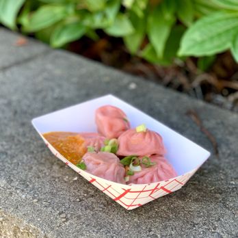 Kathmandu MoMoCha - Pork Momo - Food Trucks Near Me - Seattle, Washington