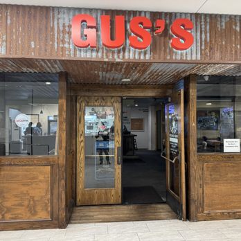 Gus's World Famous Fried Chicken - Entrance - Southern Near Me - Atlanta, Georgia