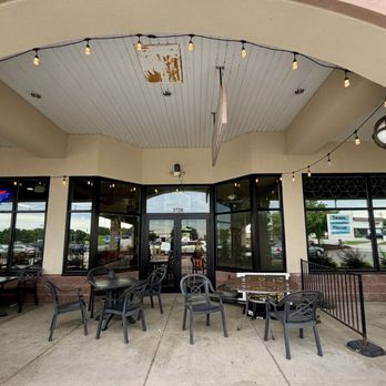 A'mis Italian Restaurant - Outside - Italian Near Me - O'Fallon, Missouri A'mis Italian Restaurant - Outside - Italian Near Me - O'Fallon, Missouri