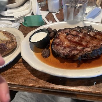 Jesse's Steak and Seafood - Famous Prime rib queens cut. - Seafood Near Me - Brandon, Florida Jesse's Steak and Seafood - Famous Prime rib queens cut. - Seafood Near Me - Brandon, Florida