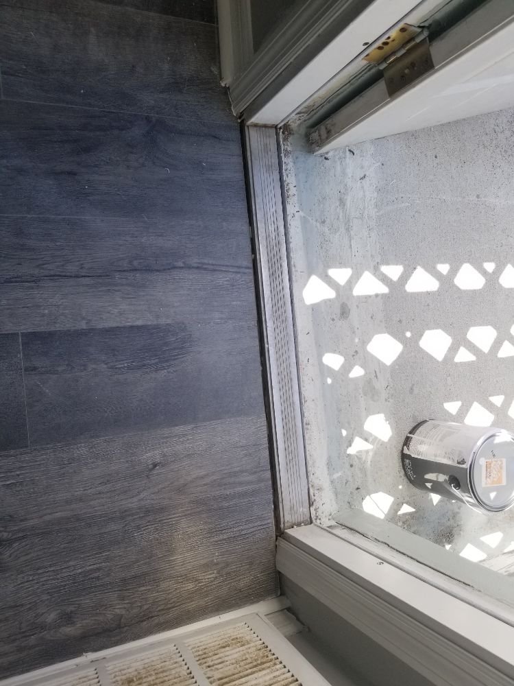 Slide of DILE Construction Company