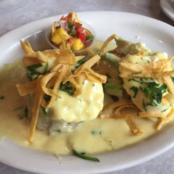 Harry's Restaurant - Eggs Benedict. - Breakfast & Brunch Near Me - Houston, Texas Harry's Restaurant - Eggs Benedict. - Breakfast & Brunch Near Me - Houston, Texas