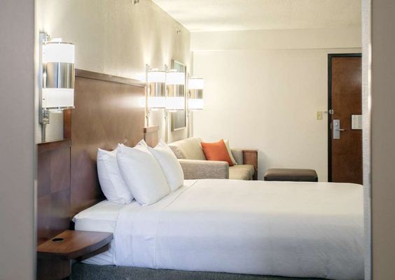 Hyatt Place Nashville/Franklin/Cool Springs by null