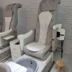 5 Stars Nails Bar - Inside
