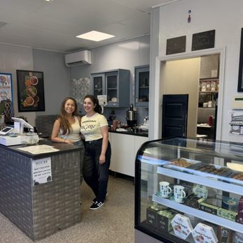 Kapadokia Grill - Mediterranean Turkish - Front Counter & Kitchen (through doors) - Turkish Near Me - Greensboro, North Carolina Kapadokia Grill - Mediterranean Turkish - Front Counter & Kitchen (through doors) - Turkish Near Me - Greensboro, North Carolina