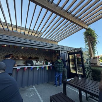 Fieldwork - Patio - Beer Bar Near Me - San Mateo, California Fieldwork - Patio - Beer Bar Near Me - San Mateo, California