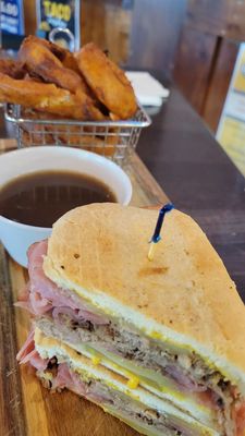 Alpha Charlie's Tap & Tavern by null