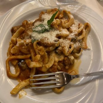 Da Costantino - Pasta with eggplant - Italian Near Me - Positano, SA Da Costantino - Pasta with eggplant - Italian Near Me - Positano, SA