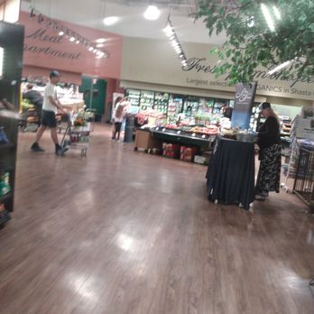 Holiday Market - Grocery Near Me - Redding, California