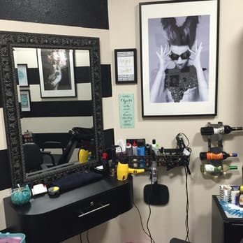 Good Heads Salon - Great design! It's even come with free coffee or tea :)) - Hair Salons Near Me - Scottsdale, Arizona Good Heads Salon - Great design! It's even come with free coffee or tea :)) - Hair Salons Near Me - Scottsdale, Arizona