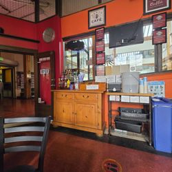 Crepe De France - Interior