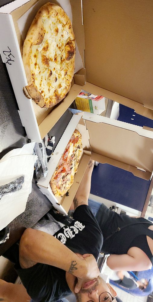 VINNY’S ITALIAN RESTAURANT 55 Photos & 101 Reviews 14185 Beach Blvd