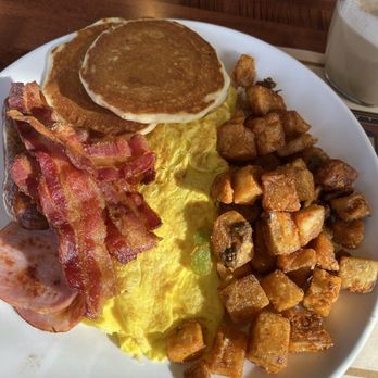 Brownstones Coffee West Islip - The Very Hungry Man Feast - Breakfast & Brunch Near Me - Islip, New York