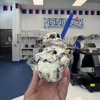 Handel's - Cheesecake with Oreo - Ice Cream & Frozen Yogurt Near Me - Livermore, California Handel's - Cheesecake with Oreo - Ice Cream & Frozen Yogurt Near Me - Livermore, California