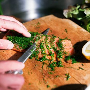 Barmare - Voglia di salmone? - Mediterranean Near Me - Milan, Michigan