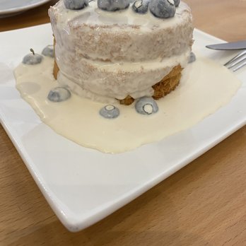 Proper Rose Garden - Milk tea cake - Themed Cafes Near Me - Katy, Texas