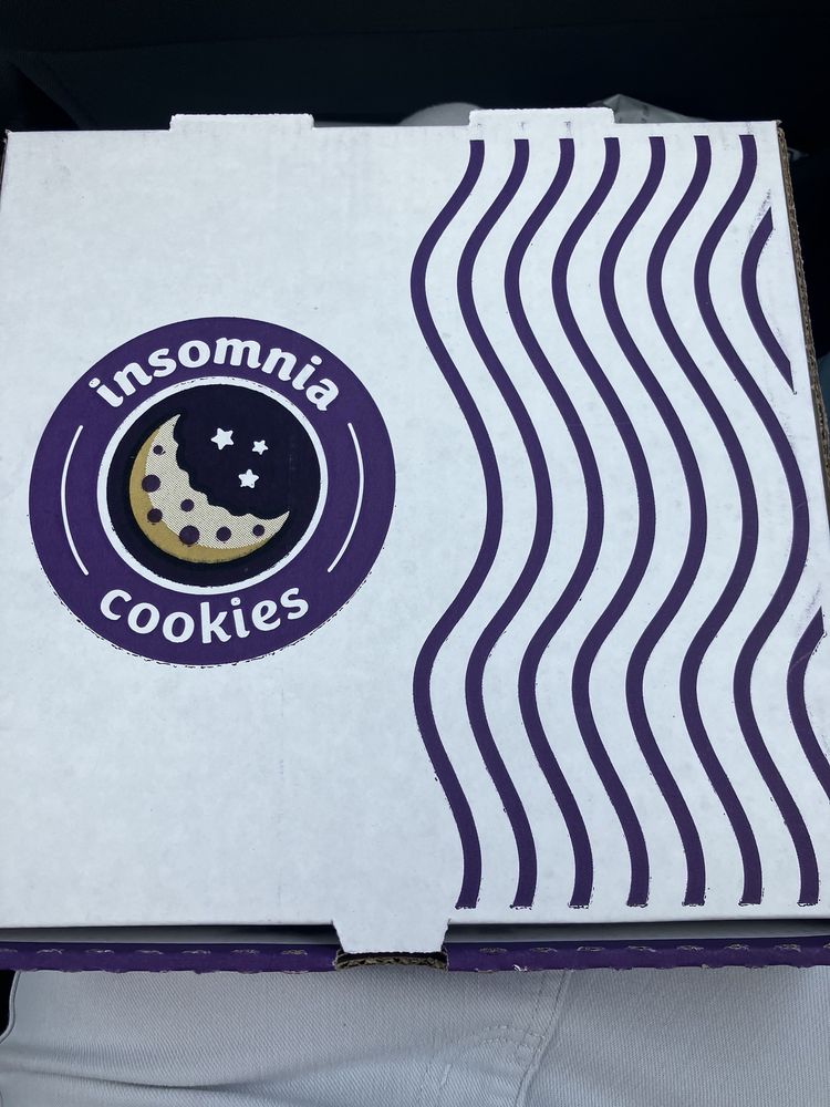 Insomnia Cookies