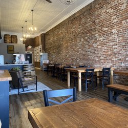 Cold Blooded Coffee & Roastery - Great vibe in here