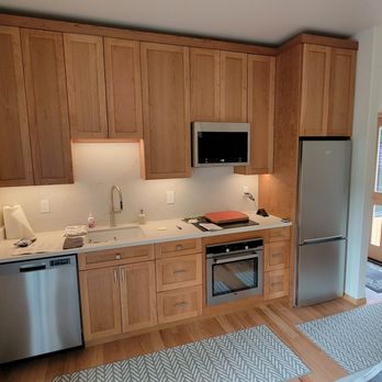 Creative Cabinets - Cabinetry Near Me - Anacortes, Washington Creative Cabinets - Cabinetry Near Me - Anacortes, Washington