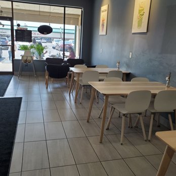 Tsaocaa - Sitting Area - Ice Cream & Frozen Yogurt Near Me - Indianapolis, Indiana Tsaocaa - Sitting Area - Ice Cream & Frozen Yogurt Near Me - Indianapolis, Indiana