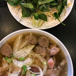Pho Dac Biet