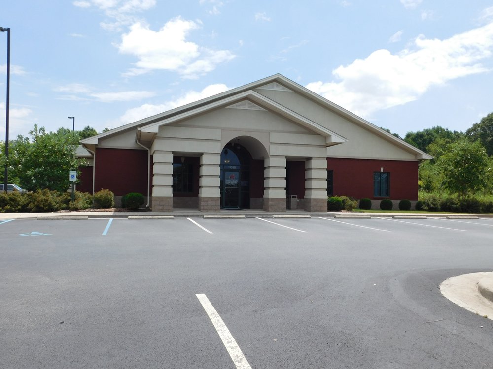 Animal Health Care Center - pet boarding facility in Madison, AL