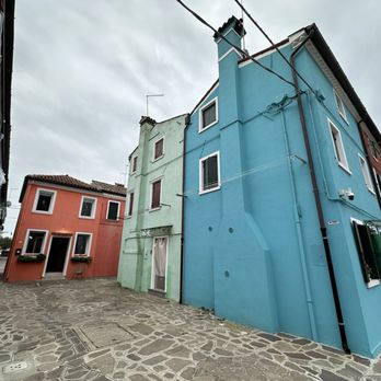Isola di Burano - Landmarks & Historical Buildings Near Me - Venezia, VE Isola di Burano - Landmarks & Historical Buildings Near Me - Venezia, VE