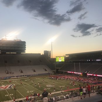 Arizona Stadium - Az stadium lookin Nw towards sunset 8-21 - Stadiums & Arenas Near Me - Tucson, Arizona