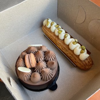 Petit Chou - Bakeries Near Me - New York, New York