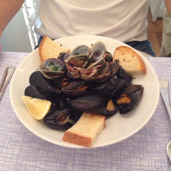 Francesco - Cozzw - Seafood Near Me - Nettuno, RM