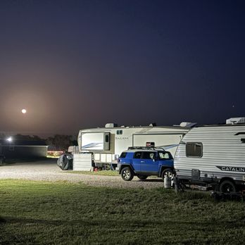 State Park RV Village - RV Parks Near Me - Lockhart, Texas State Park RV Village - RV Parks Near Me - Lockhart, Texas