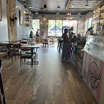 Foxtail Coffee - Hunters Creek - Ice Cream & Frozen Yogurt Near Me - Orlando, Florida