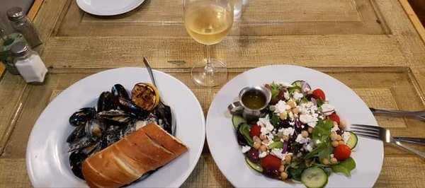 Artisan Urban Bistro by null