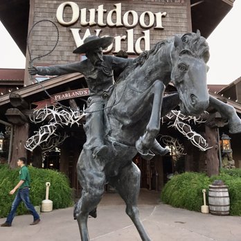 Bass Pro Shops - Sports Wear Near Me - Houston, Texas