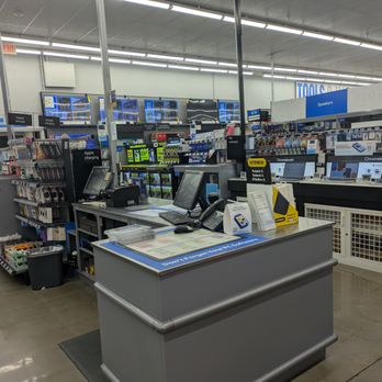 Walmart - Walmart, Chester IL - Department Stores Near Me - Chester, Illinois