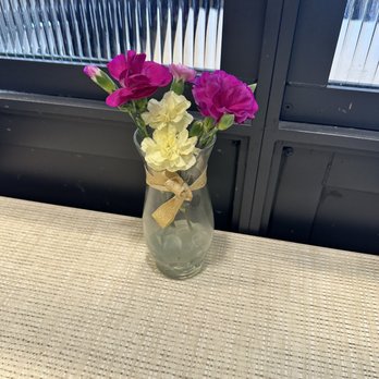 Chick-fil-A - Fresh flowers - Fast Food Near Me - Auburn, California