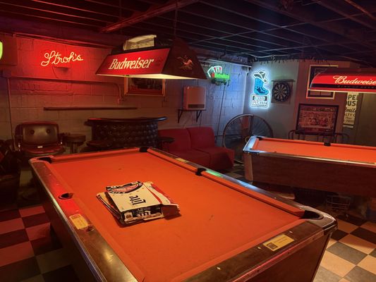 Thirsty Beaver Saloon by null