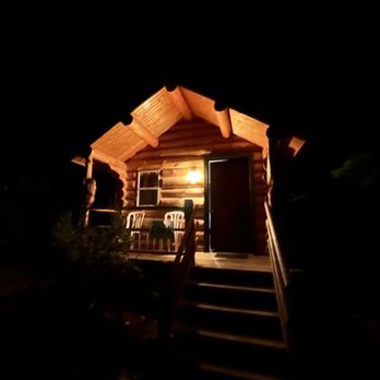 Riverfront Motel & Cabins - Clark cabin - Hotels Near Me - Thompson Falls, Montana