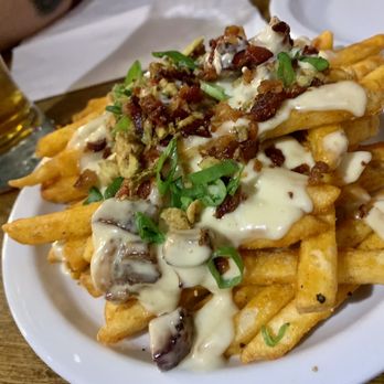 The Craft House - Pork Belly Bleu Cheese Fries - Gastropubs Near Me - Clovis, California The Craft House - Pork Belly Bleu Cheese Fries - Gastropubs Near Me - Clovis, California