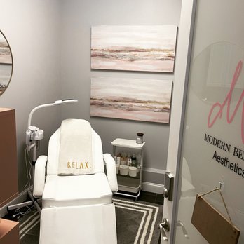 Modern Bella Aesthetics - Love our little spa suite! - Medical Spas Near Me - Knoxville, Tennessee Modern Bella Aesthetics - Love our little spa suite! - Medical Spas Near Me - Knoxville, Tennessee