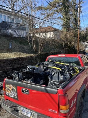 Holts Hauling & Junk Removal