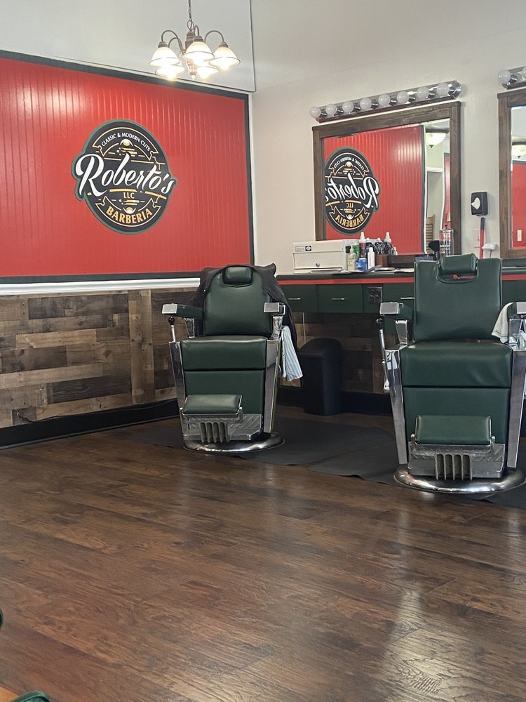 ROBERTO’S BARBERIA Updated July 2024 12 Photos 2729 Brownsville